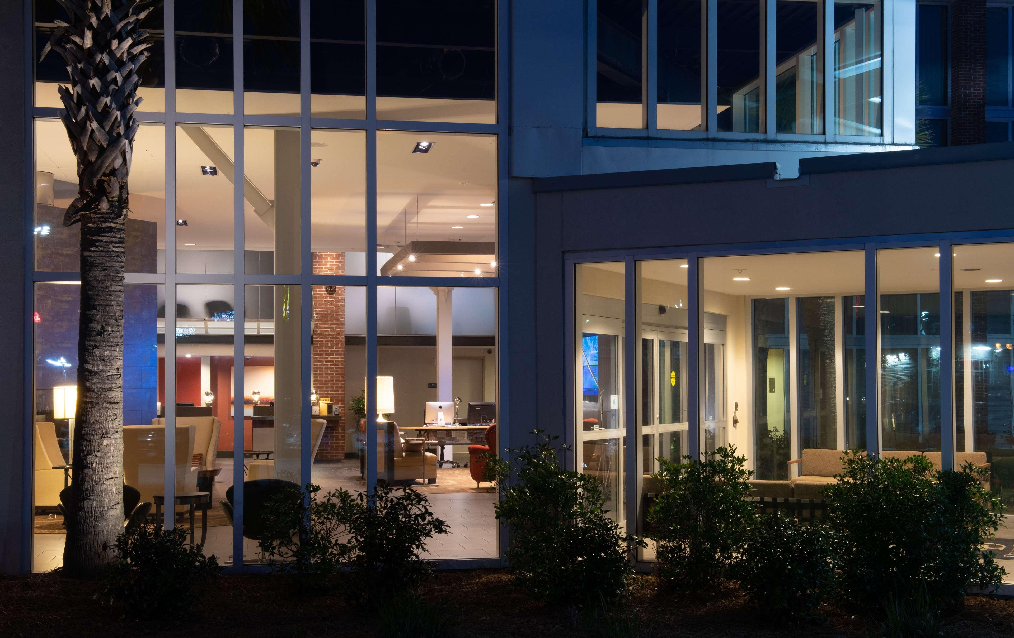 Doubletree Hotel & Suites Charleston Airport North Charleston Extérieur photo
