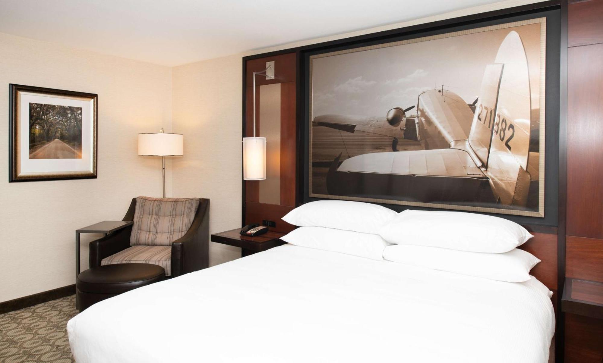 Doubletree Hotel & Suites Charleston Airport North Charleston Extérieur photo